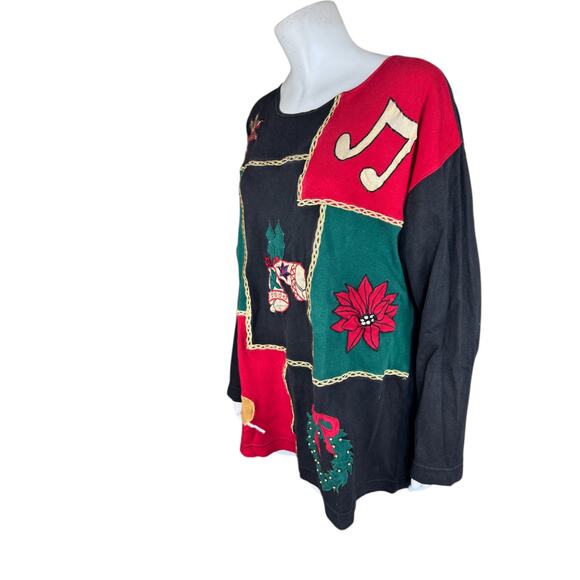 Chaus Sport Vintage Christmas Sweatshirt Black Patchwork Bells Wreath Guitar M - Picture 10 of 12
